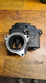 EGR ventil 2.0 tdi 103kw 03G 131 501 - 3