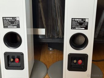 Yamaha - 3
