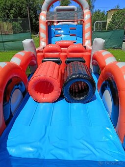 30metrová nafukovací překážková dráha - 3