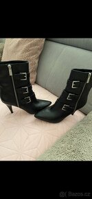 LUXUSNÍ DÁMSKÉ BOTY MICHAEL KORS - 3