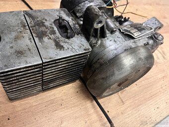 Babetta 207 motor - 3