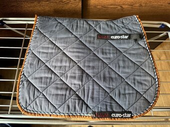 Podsedlovky drezurní - 3