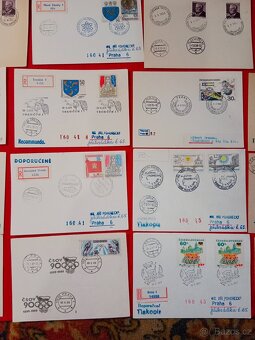 Známky, razítka atd. cca 1 000 ks - 3