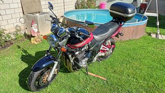 Suzuki GSX1400 - 3