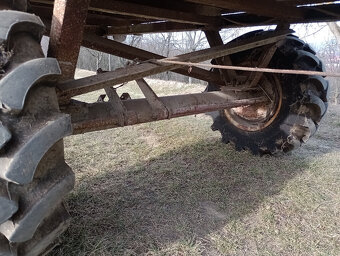 Prodám vlečku s okem za traktor - 3