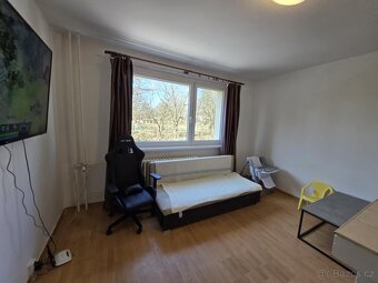 Pronajmu 2kk v centru města Česká Lípa - 3