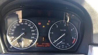 Náhradní díly z E91 320d 330d 330xd - 3