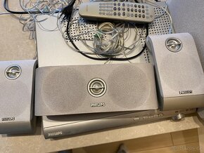ČD přehrává Philips lx 3950w - 3
