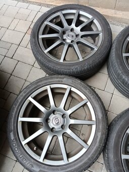 ALU 17 5x108 pneu 225 45 letní - 3