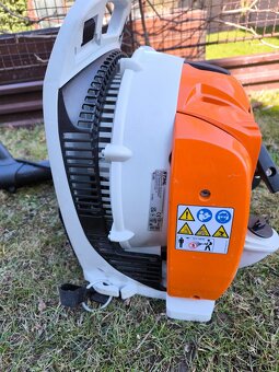 Stihl BR 350 - 3