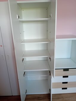 Skříně a knihovna IKEA - 3