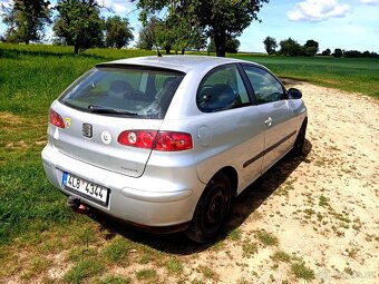Seat Ibiza 1.2 HTP 47 kW rv 2002 - 3