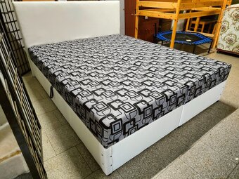 Letiště s úložným prostorem bílo černé - 3