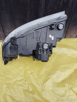 BMW E90 lift - 3