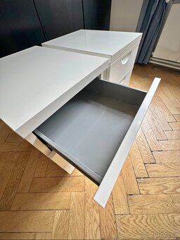 2x Bílá kovová skříňka IKEA ERIK - 3
