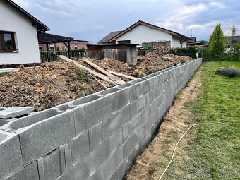 Hledáme pomocnou ruku na stavbu - 3