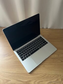 MacBook Pro 13 - 3