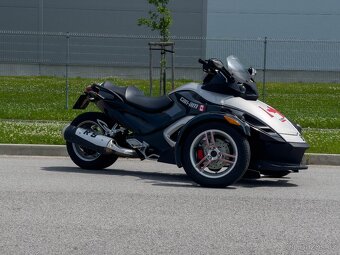 Can-Am Spyder RS - 3