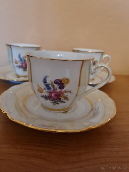 Krásné porcelánové hrníčky - 3