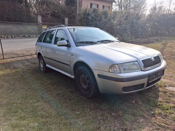 Octavia I 1.6 75kW combi rok 2001 - 3