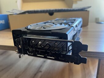 AMD Radeon RX 6800 XT - 3