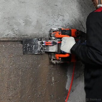 Drážkovací bezprašná fréza 5200W s kufrem - zabalená - 3