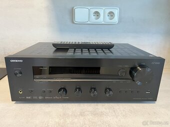 Onkyo TX-8270 - 3