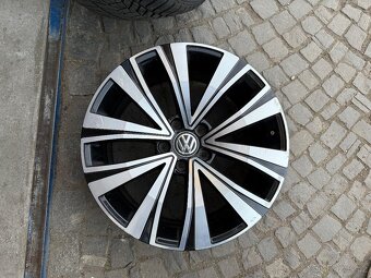 Original 18palcové alu VW, Arteon, Muskat, 245/45R18 - 3