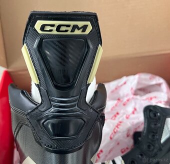 Brusle CCM Tacks AS 580 INT vel.5 - 3