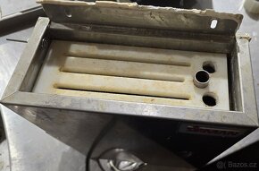 Sterilizátor nožů – elektrický zn. SIRMAN - gastro č.47 - 3