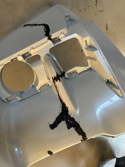 Nárazník GR YARIS - 3