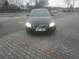 Prodám Volvo S80 D5 151 KW 2010 manuál - 3