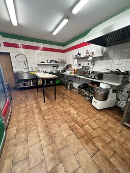 Přenechání pronájmu pizzerie - 3