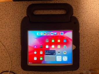 Ipad  +  pouzdro - 3