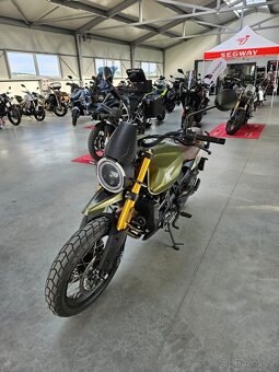 Moto Morini Seiemmezzo Scrambler - nový motocykl - 3