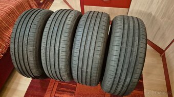 Letní pneu. Goodyear Efficient grip 215/55R17 94V - 3