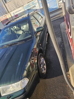 Škoda octavia 1.8t 4x4 110kw Laurin a klement LPG - 3