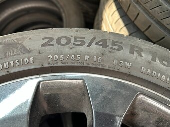 SADA KOL ŠKODA FABIA 2 MONTE CARLO 205/45 R16 - 3