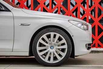 BMW Rad 5 530d 3.0 Gran Tourismo 180kW - 3