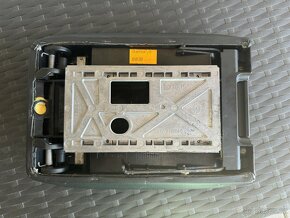 Loketni operka BMW 7 E38 - 3