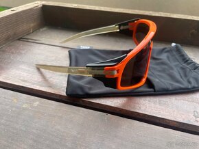 Oakley Latch Panel Orange/Prizm Bronze - 3