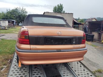 Astra f cabrio-bertone - 3