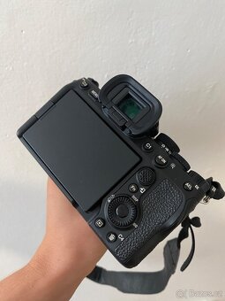 SONY A7 IV - 3