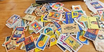 242ks zápalkové nálepky - 3