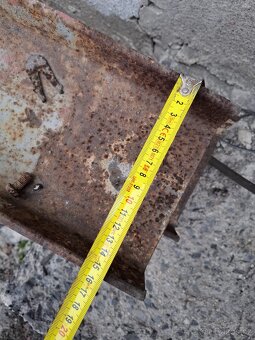 Překlady železné (3 Ks) - délka 3,8 m. - 3