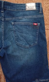 MUSTANG dámské džínové kraťasy NOVÉ vel. 30 (38-40) - 3