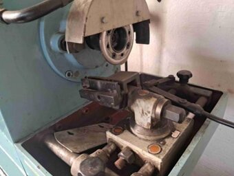 Použitá bruska BNNK 32 A z 90. let - 3