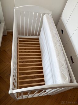 Dětská postýlka, matrace, doplňky - 3