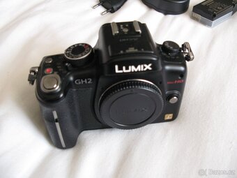 PANASONIC gh2 - 3