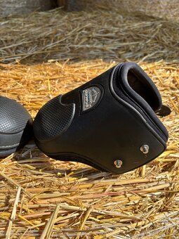 Strouhačky Veredus -OLYMPUS- vel. M - 3